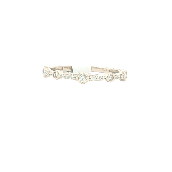 Anniversary Ring Tena's Fine Diamonds and Jewelry Elberton, GA