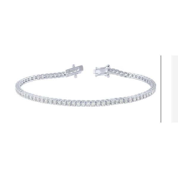 Diamond Bracelet Tena's Fine Diamonds and Jewelry Elberton, GA