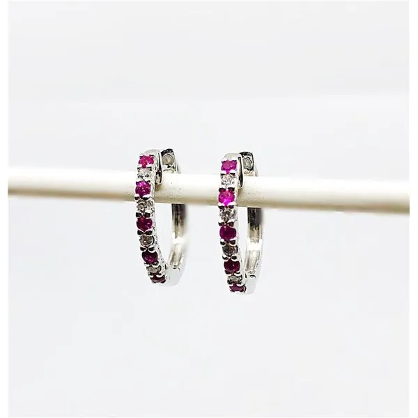 Earrings Tena's Fine Diamonds and Jewelry Elberton, GA