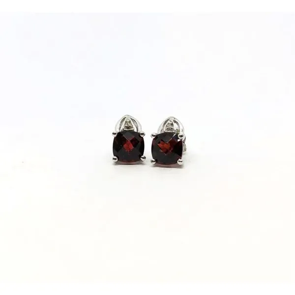 Earrings Tena's Fine Diamonds and Jewelry Elberton, GA
