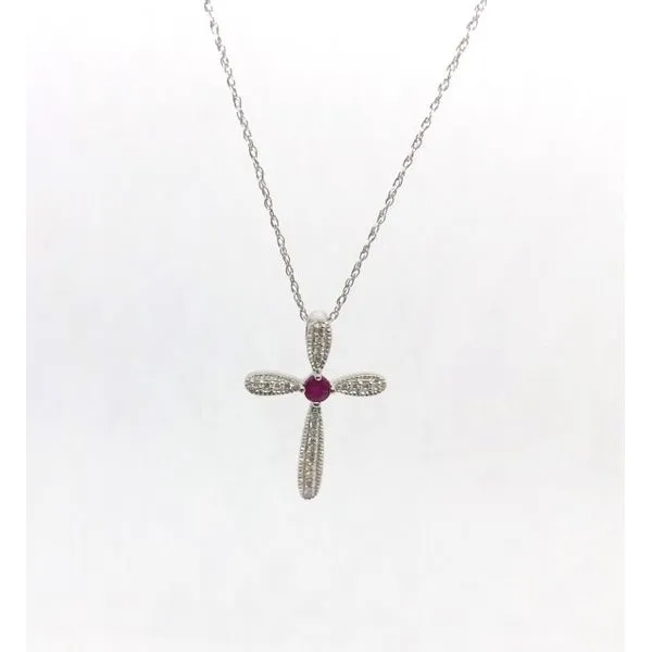 Pendants Tena's Fine Diamonds and Jewelry Elberton, GA
