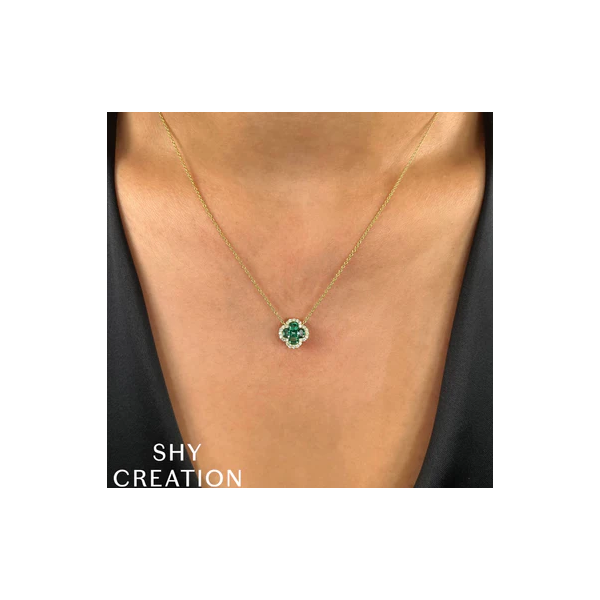 Pendants Image 2 Tena's Fine Diamonds and Jewelry Elberton, GA