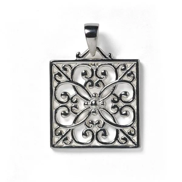 Pendant/Necklace Tena's Fine Diamonds and Jewelry Elberton, GA