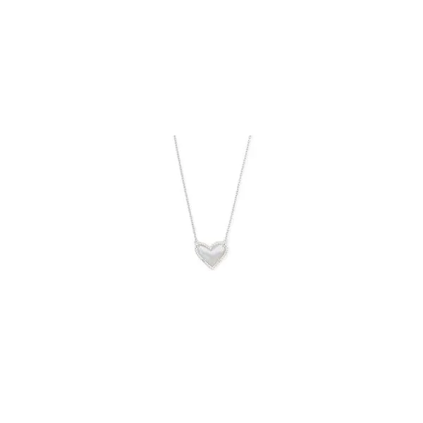 Pendant/Necklace Tena's Fine Diamonds and Jewelry Elberton, GA
