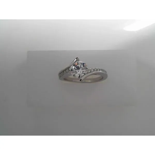 18 Karat White Gold Diamond Engagement Ring Tennies Jewelry Appleton, WI