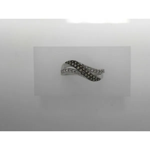 Elegant 14K White Gold Diamond Ring Tennies Jewelry Appleton, WI