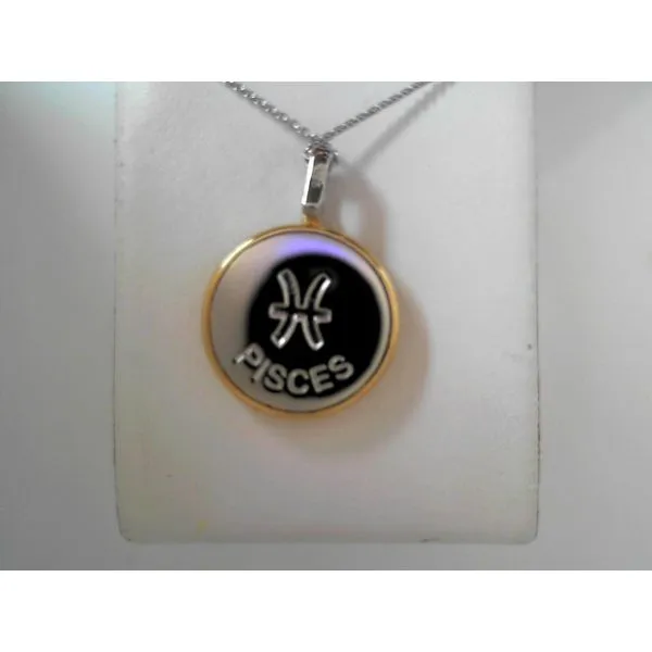Silver Pendant Image 2 Tennies Jewelry Appleton, WI