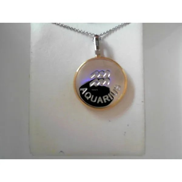 Silver Pendant Image 2 Tennies Jewelry Appleton, WI
