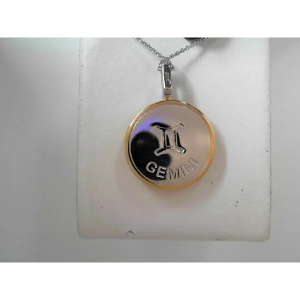 Silver Pendant Image 2 Tennies Jewelry Appleton, WI