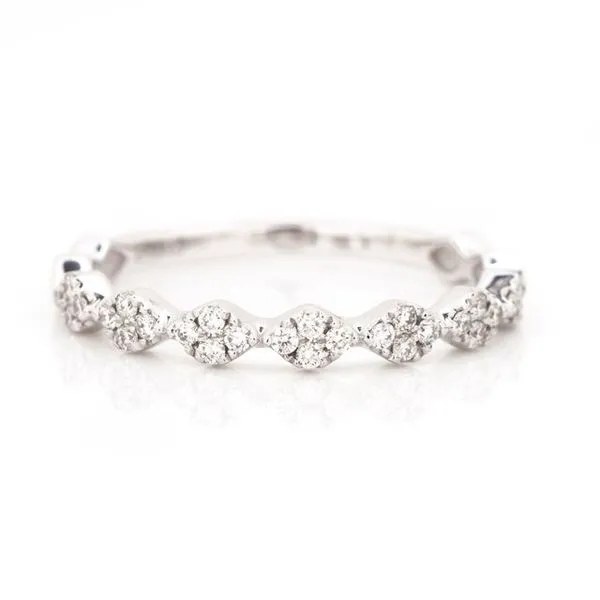 7-Station Wavy Harlequin Pave Diamond Band Texas Gold Connection Greenville, TX
