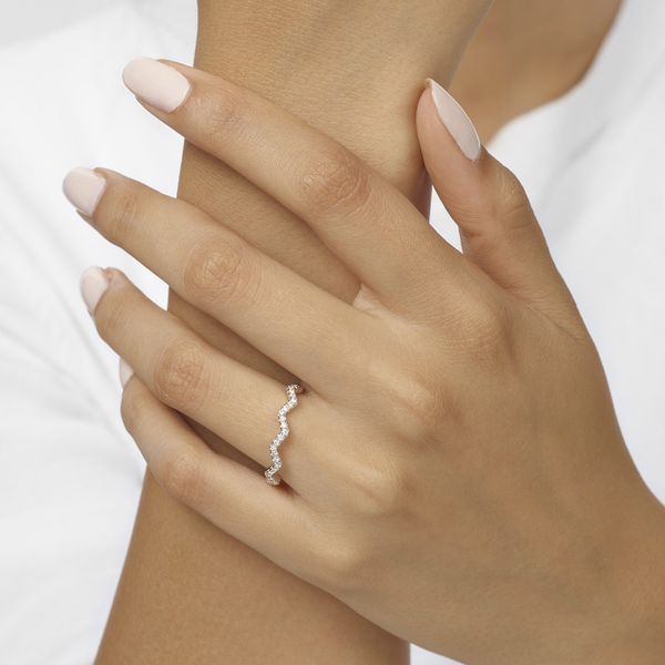 14K White Gold Zigzag Diamond Wedding Band Image 2 Texas Gold Connection greenville, TX