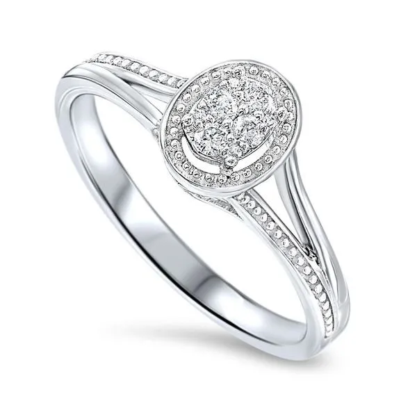 Lady's White 10 Karat Cluster Fashion Ring Size 7 With 0.10Tw Round Diamonds Texas Gold Connection Greenville, TX