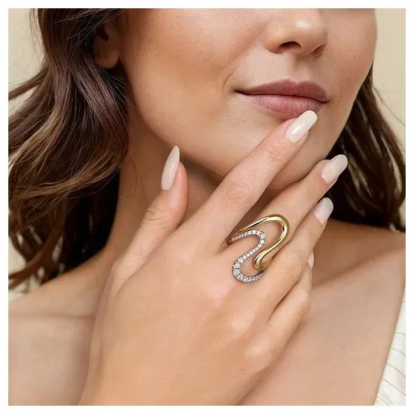 14K White Yellow Gold Graduating Diamond Twisted Ring Image 5 Texas Gold Connection greenville, TX