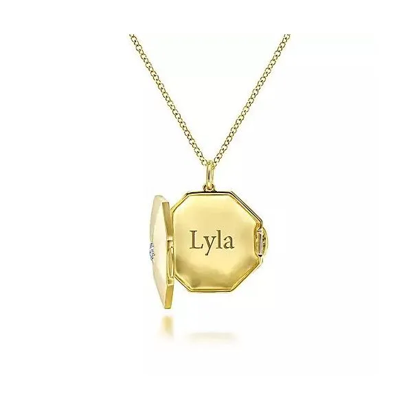 14K Yellow Gold Octagonal Locket Necklace with Diamond Star Center Image 3 Texas Gold Connection Greenville, TX