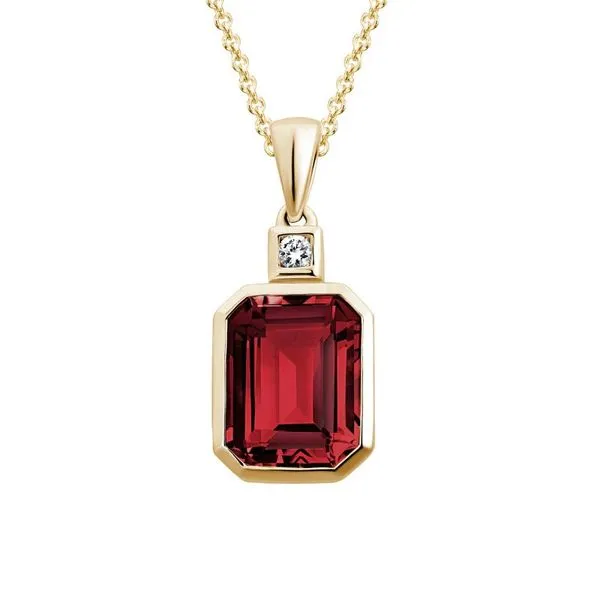 14K Yellow Gold 2.57Ct Emerald Cut Garnet And 0.03Tw Diamond Necklace Texas Gold Connection Greenville, TX
