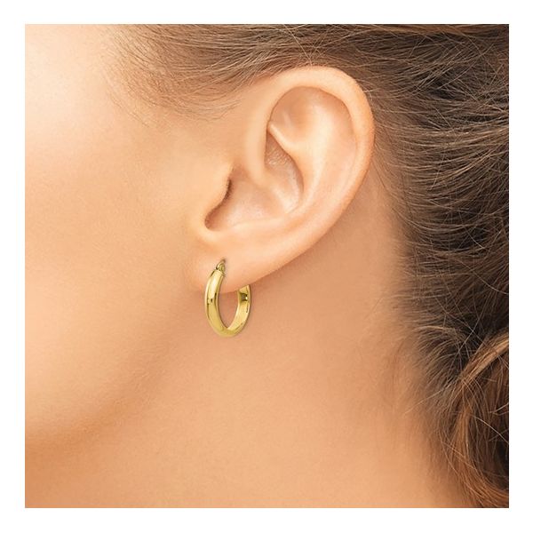14K Yellow Gold 3.75x20mm Round Tube Hoop Earrings Image 3 Texas Gold Connection greenville, TX