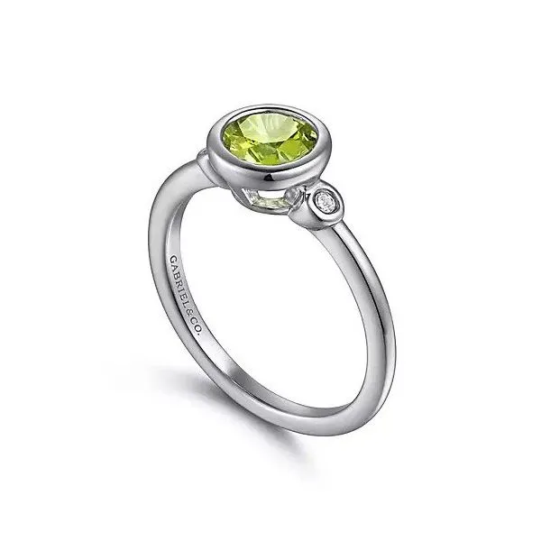 925 Sterling Silver Peridot and Diamond Ring W/Bezel Set Image 3 Texas Gold Connection Greenville, TX