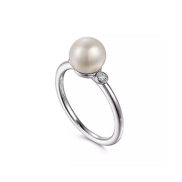 925 Sterling Silver Pearl and Diamond Ring W/Bezel Set Image 3 Texas Gold Connection Greenville, TX