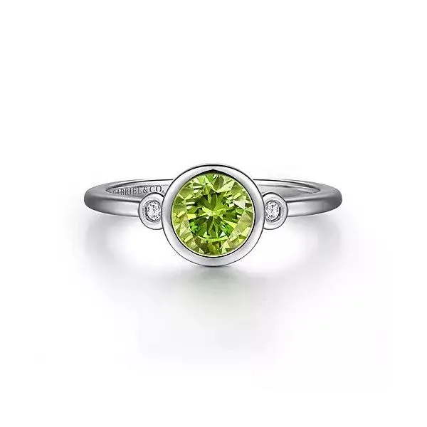 925 Sterling Silver Peridot and Diamond Ring W/Bezel Set Texas Gold Connection Greenville, TX
