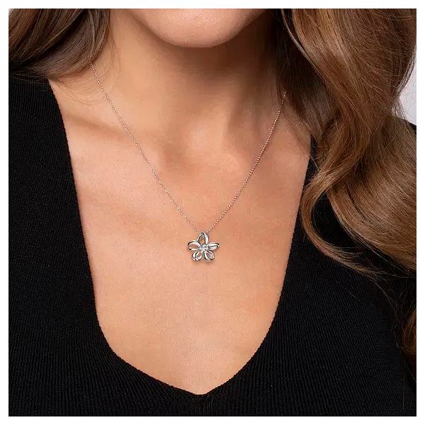 925 Sterling Silver White Sapphire Flower Pendant Necklace Image 3 Texas Gold Connection greenville, TX