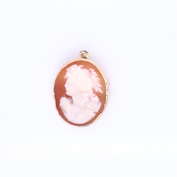 PRE-OWNED 10K Yellow Gold Cameo Pendant/ Pin Texas Gold Connection Greenville, TX