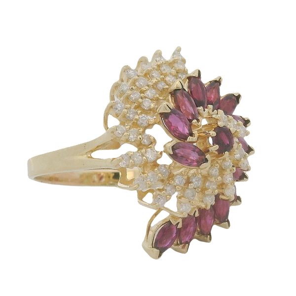 PREOWNED - 14K Yellow Gold Size 10.25 Ring With 0.75Twt Diamonds and 2.25Twt Rubies Image 2 Texas Gold Connection greenville, TX