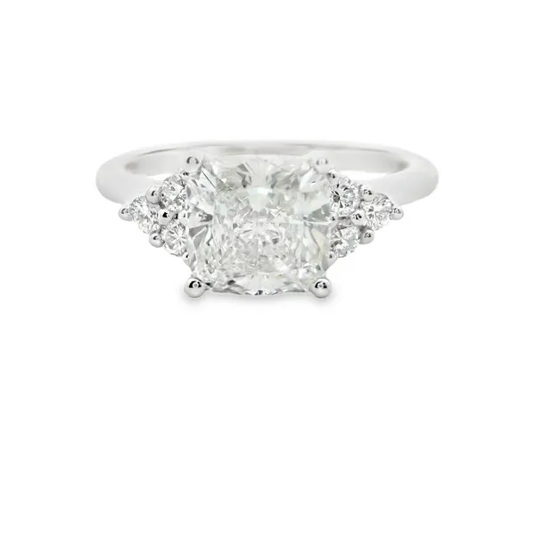 Lab Grown Diamond Engagement rings The Blue Diamond Jefferson City, MO