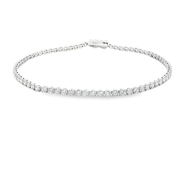 Lab Grown Diamond Bracelet The Blue Diamond Jefferson City, MO