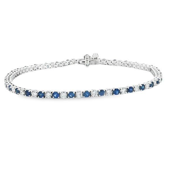 Bracelet The Blue Diamond Jefferson City, MO