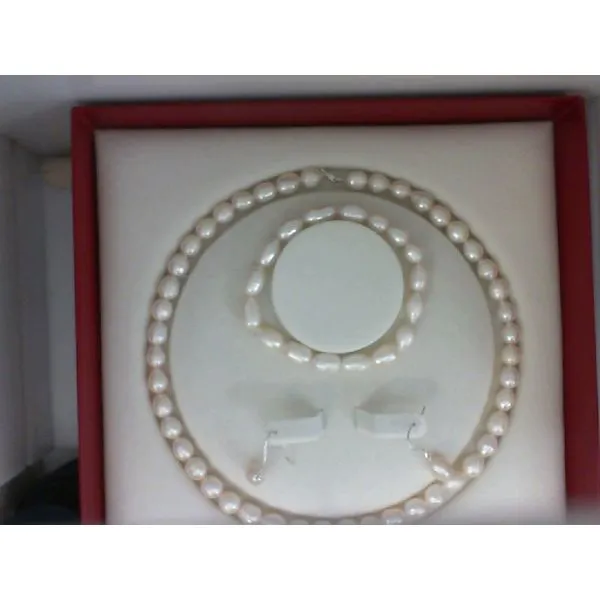 Pearl Necklace The Blue Diamond Jefferson City, MO