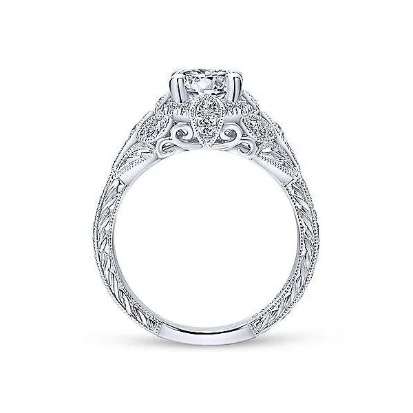 Vintage inspired Engagement Ring