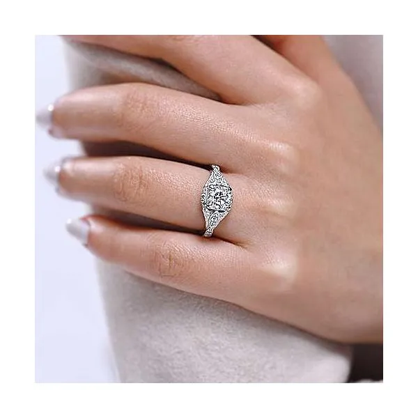 Art Deco Style Engagement Ring thumb image 3
