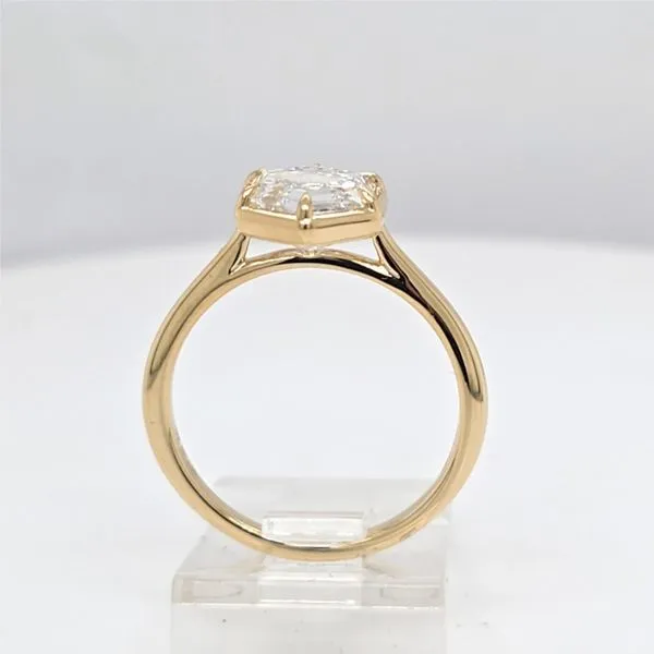 14kt YG Hexagon Solitiare Engagement ring Image 3 Carroll's Jewelers Doylestown, PA