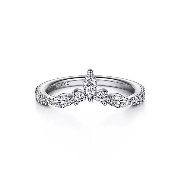 14kt WG.45ct TW Diamond Chevron Band thumb image 1