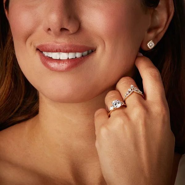 14kt YG Diamond Chevron