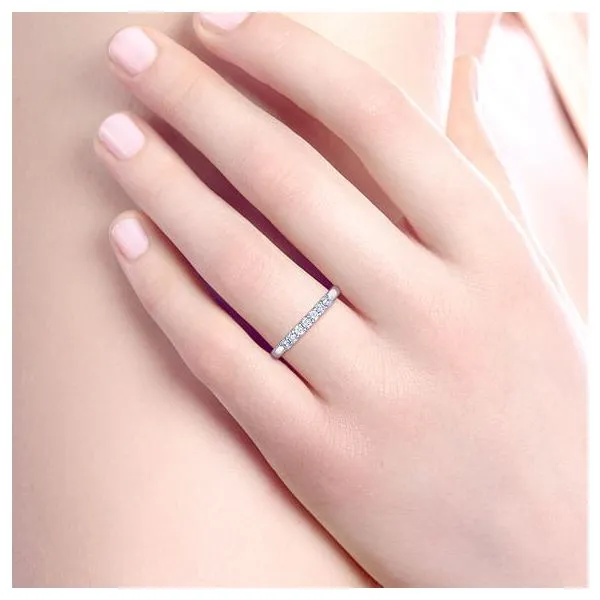 14kt WG .25ct TW Diamond band Image 3 Carroll's Jewelers Doylestown, PA