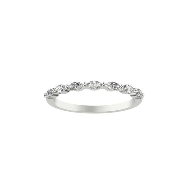 001-110-04268 Carroll's Jewelers Doylestown, PA