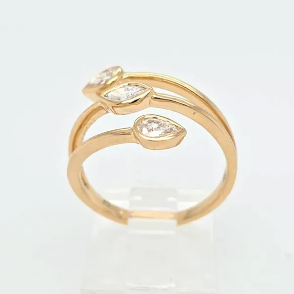 18kt YG Diamond Fashion Ring thumb image 2
