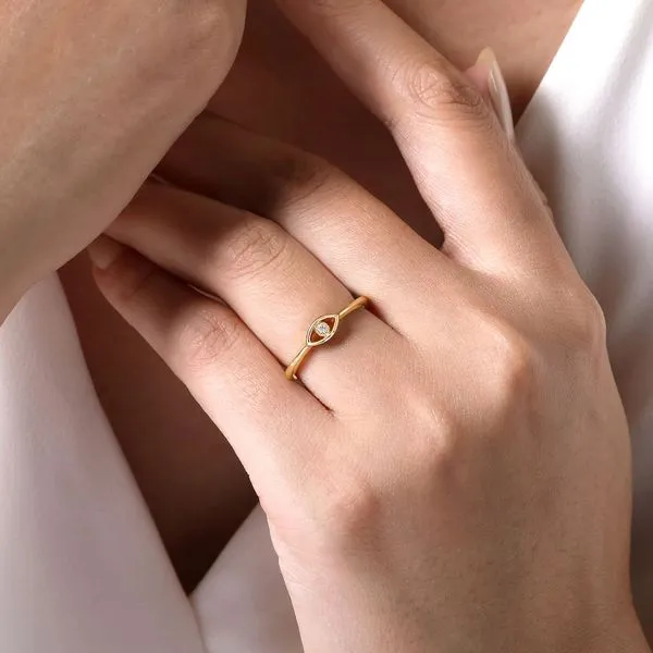 14kt YG Evil Eye Ring