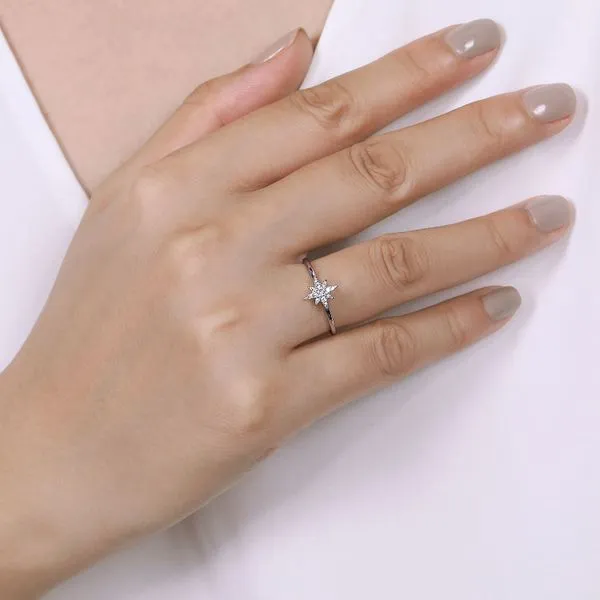 14kt WG Diamond Starburst Ring