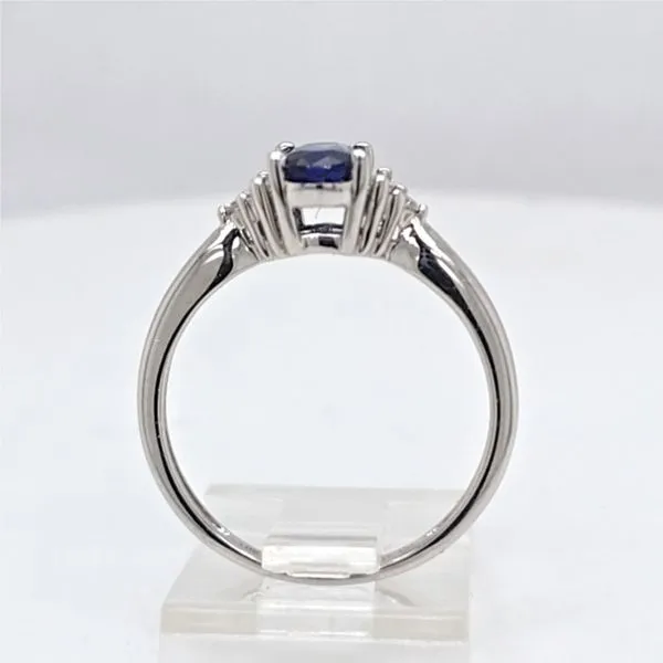 18kt WG Sapphire and Diamond Ring thumb image 2