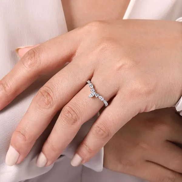 Gabriel 14kt WG Diamond Curved Band