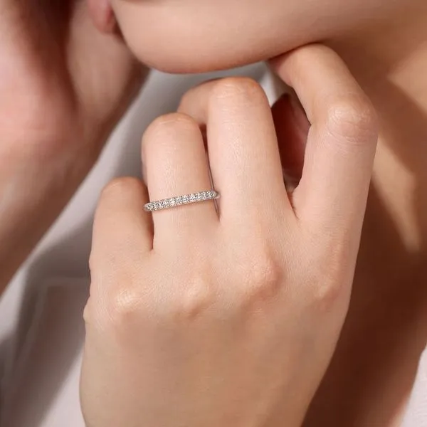 Gabriel 14kt Diamond Band