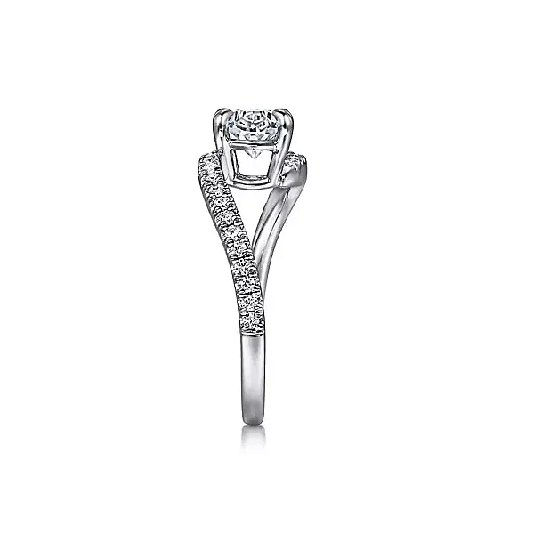 Oval Diamond engagement ring thumb image 3
