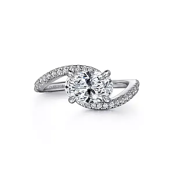 Oval Diamond engagement ring thumb image 1
