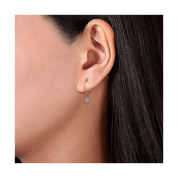 14kt Yg Diamond Star Drop Earrings 001 150 Carroll S Jewelers Doylestown Pa 14kt Yg Diamond Star Drop Earrings 001 150 Carroll S Jewelers Doylestown Pa