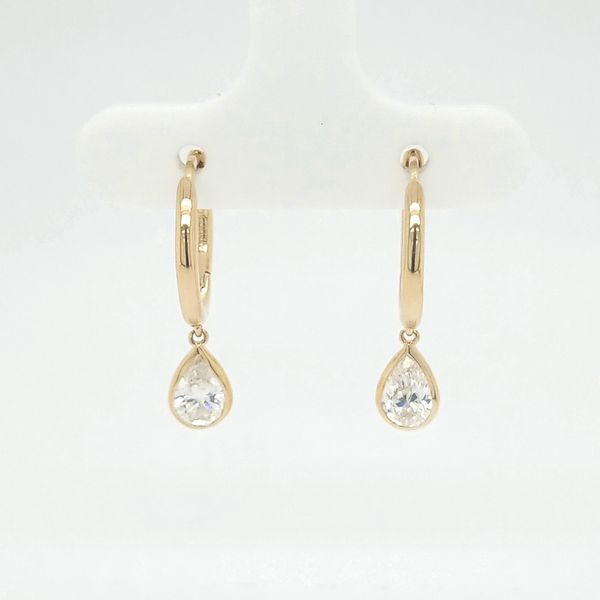 14kt YG .75ct TW Lab Grown Diamond Earrings Carroll's Jewelers Doylestown, PA