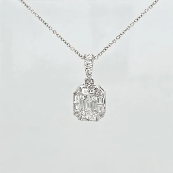 18kt WG Diamond Cluster Pendant thumb image 1
