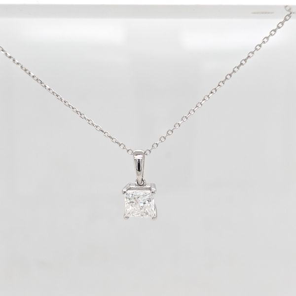 WG Princess LG DIamond Solitaire Pendant Image 2 Carroll's Jewelers Doylestown, PA