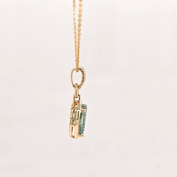 LG Green Diamond Solitaire Pendant Image 2 Carroll's Jewelers Doylestown, PA